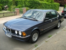 BMW 728i E23