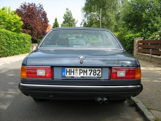 BMW 728i E23
