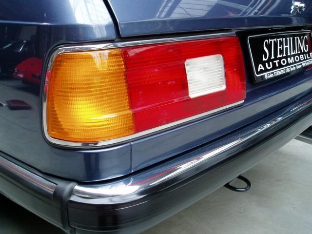 BMW 728i E23