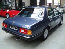BMW 728i E23