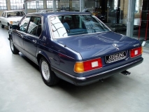 BMW 728i E23
