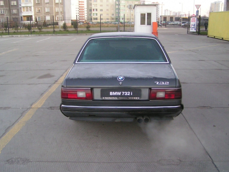 Свежие фото, после презентации новой семерки