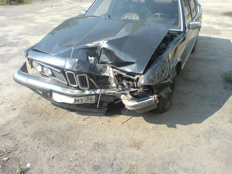 на 95 км вьехал в дерево