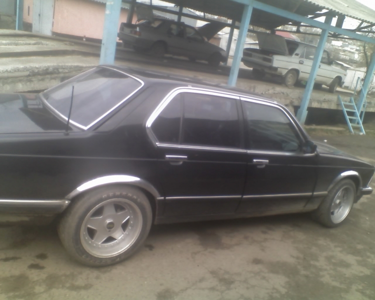 Боевая машина вымогателей