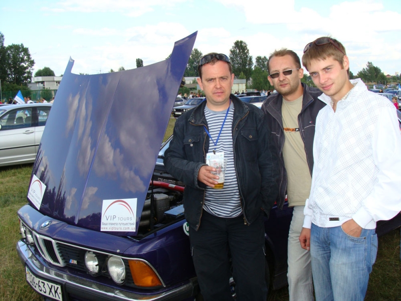 Фото ценителей Е23 с 9-ого фестиваля БМВ