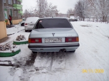 Серебристый BMW+русская зима