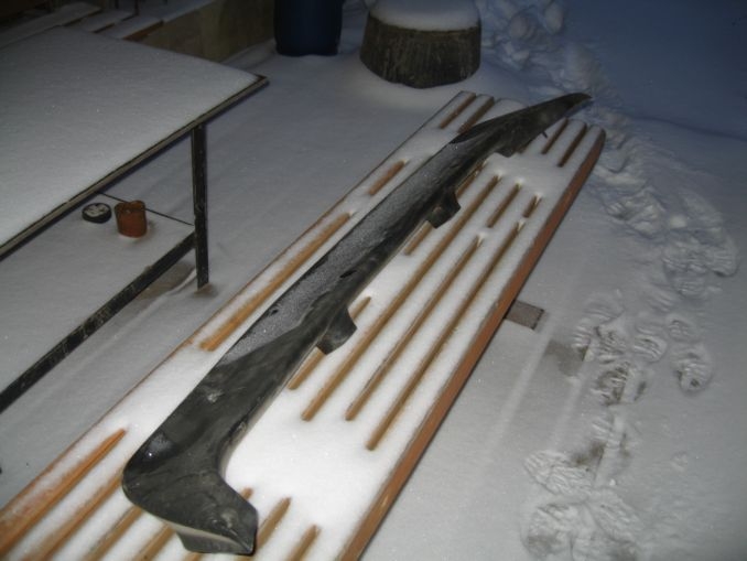 спойлер Zender