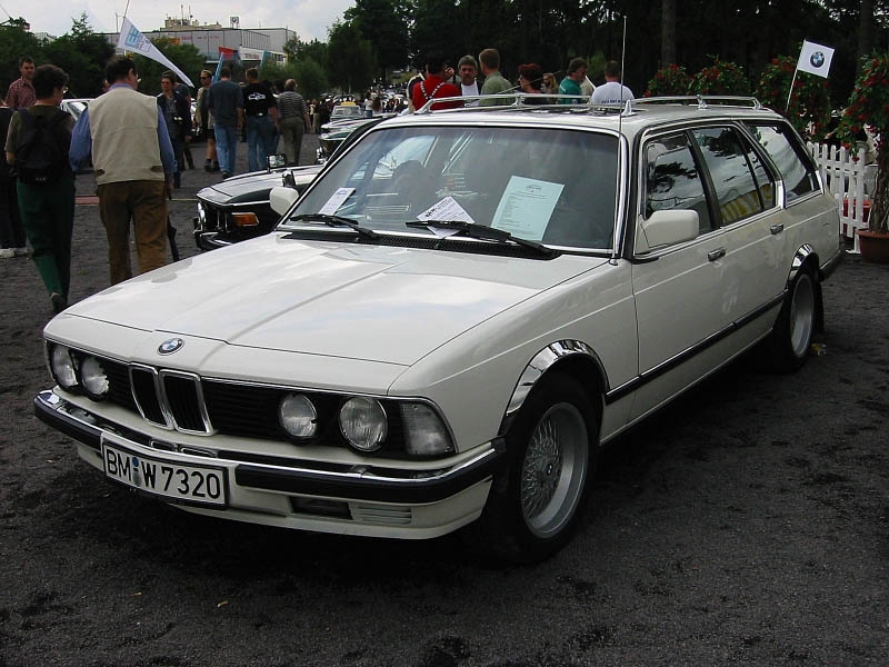 Е23 Универсал