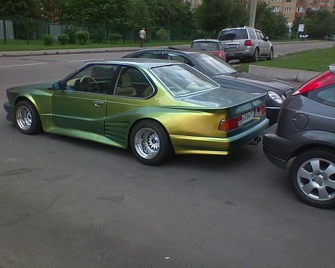 Е 24 Живет в Москве