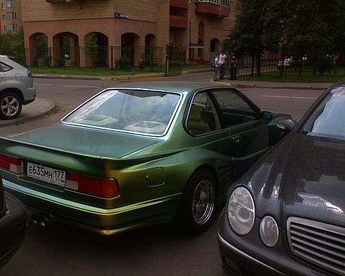 Е 24 Живет в Москве