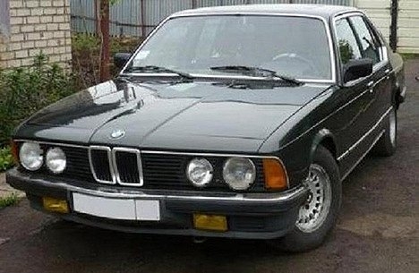BMW 735iA 85г.в.