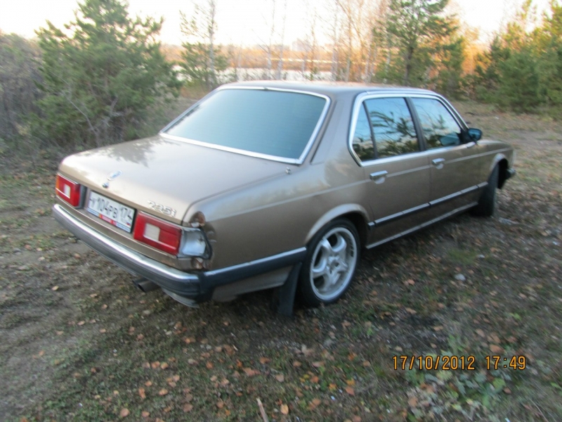 Sw68r5XAEqw