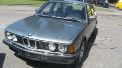 IDMySO8Je78