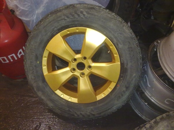 Перекрасил диски Субарю 2