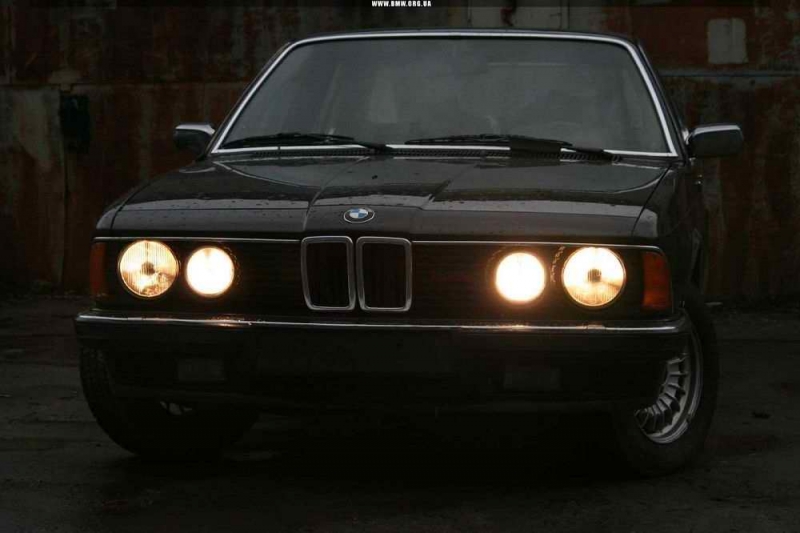 еще не битая и еще без номеров