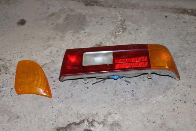 стоп правый поворот лев