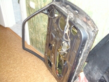 водительская дверь