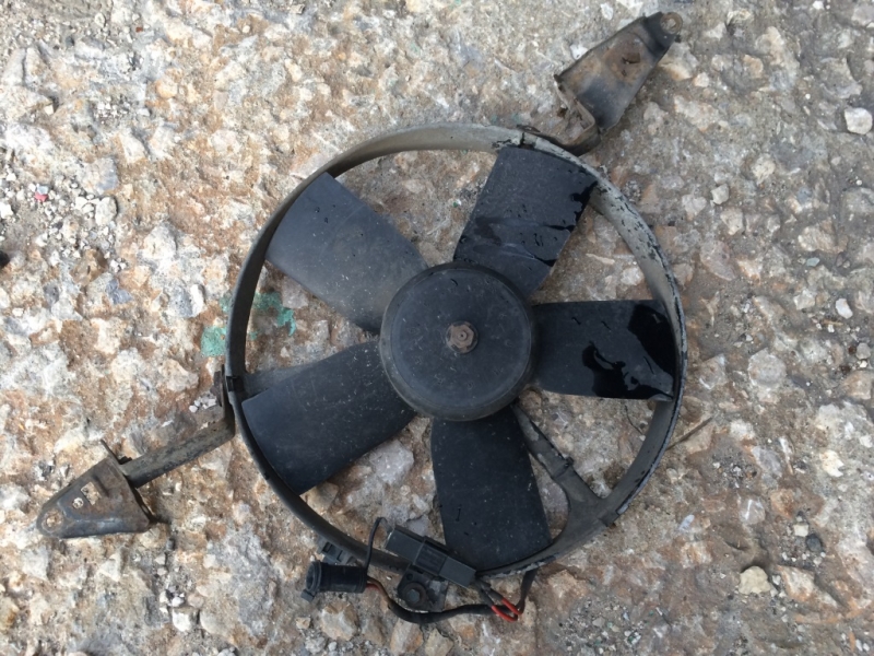 электический вентилятор