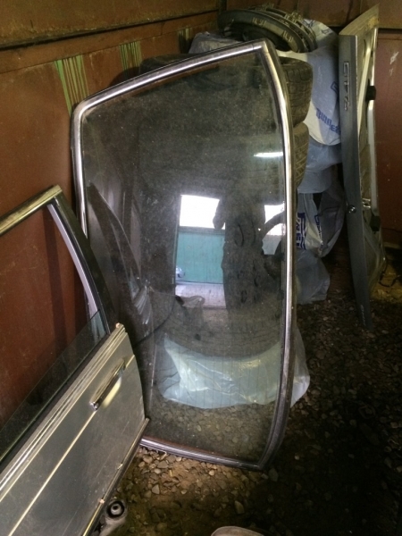 Заднее стекло с подогревом